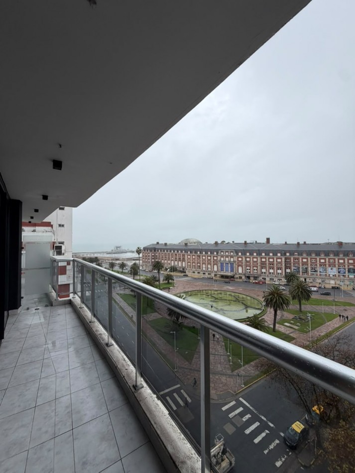 VENTA 2AMB VISTA AL MAR Y PLAZA COLON 
