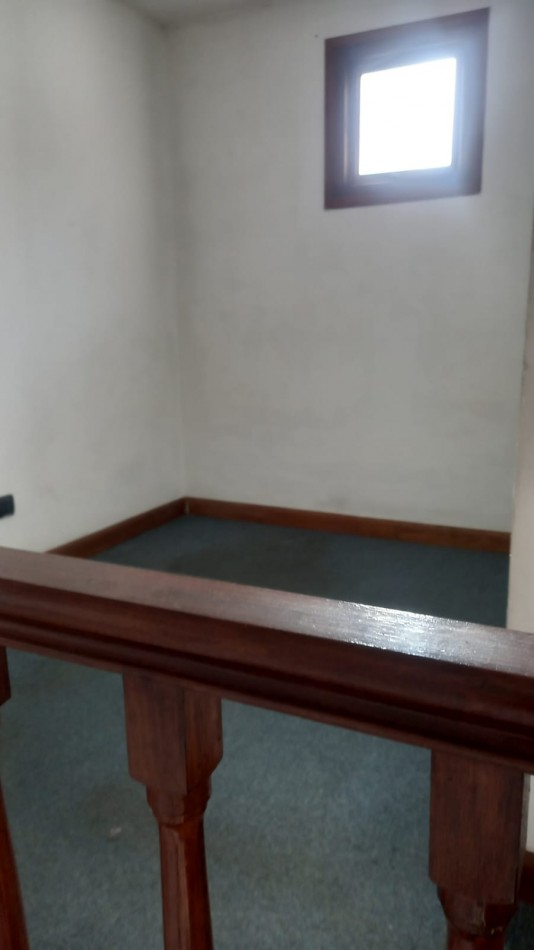 VENTA DUPLEX ORIGINAL CON PATIO PLANTA BAJA 