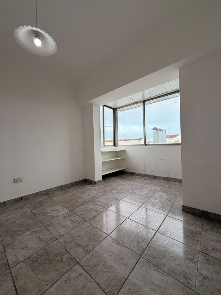 VENTA 1AMB CENTRO con ESCRITORIO 
