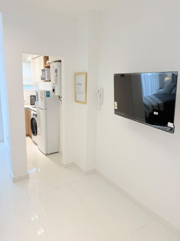 VENTA 1AMB RECICLADO FRENTE CENTRO BALCON 