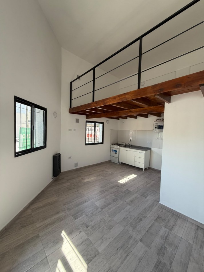 VENTA DUPLEX 2AMB RECICLADO CHACO al 2600
