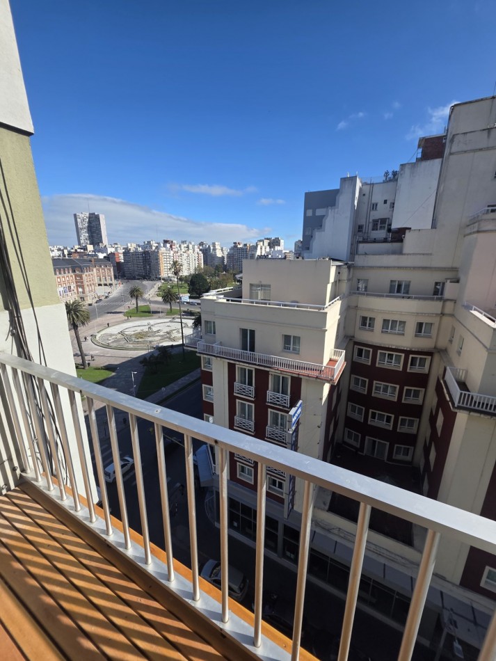 VENTA 1AMB Y MEDIO EXCELENTE RECICLADO CENTRO BALCON 