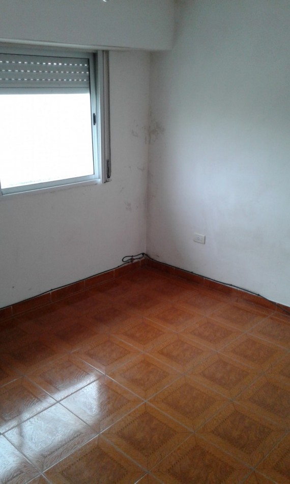 Venta PH DUPLEX 3 AMB-PATIO-ESPACIO COCHERA-2 BAÑOS-BERUTTI 5900