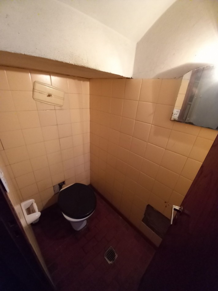 VENTA BLOCK GALPON QUINCHO OFICINA TRIFASICAy MAS CASA al FONDO
