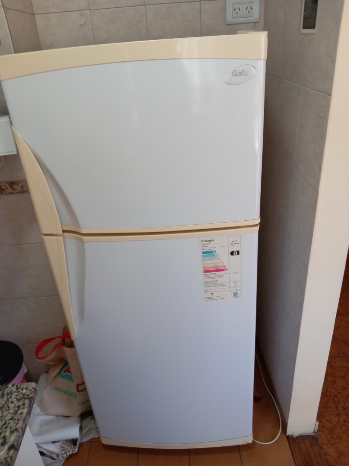 ALQUILER x 12 MESES 2AMB AMOBLADO SIN MASCOTAS CENTRO 