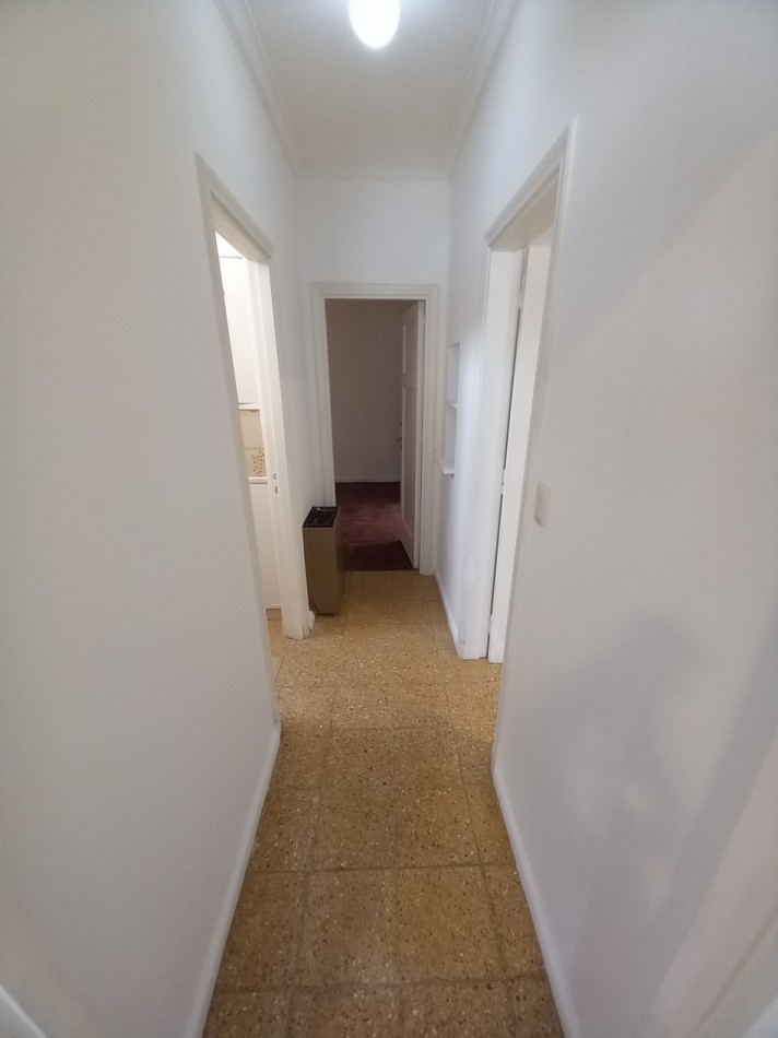 ALQUILER CHALET 4 AMB de ESTILO ESTADO ORIGINAL COCHERA LOS TRONCOS