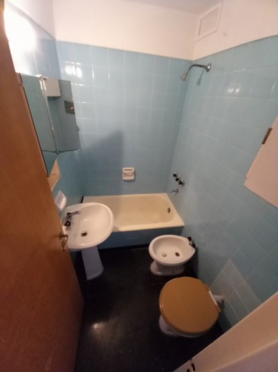 VENTA 2AMB BALCON IMPECABLE CONTRAFRENTE-ORIGINAL-COLON y SANTIAGO