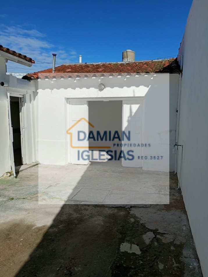 VENTA CASA 3AMB ORIGINAL LOTE PROPIO Babrio LAS AVENIDAS 
