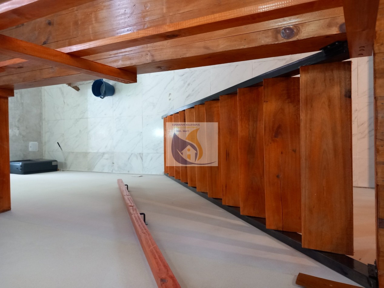 ALQUILER 2AMB DUPLEX en PLANTA ALTA por ESCALERA 