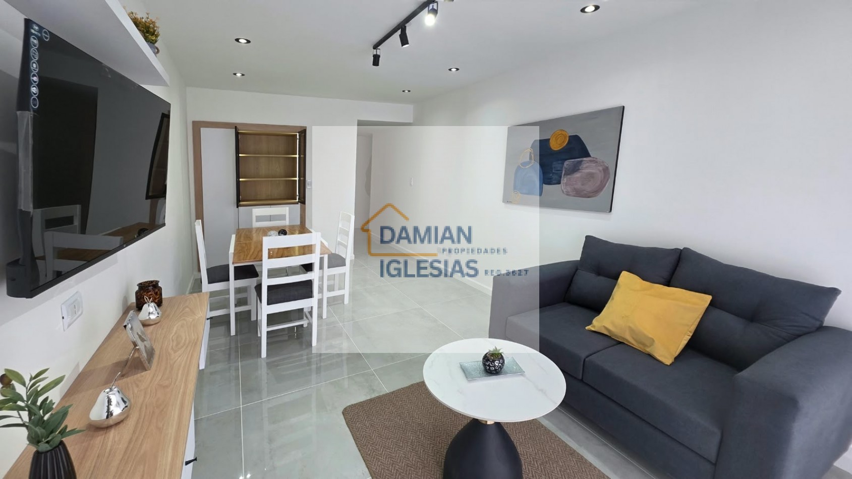 VENTA 2AMB RECICLADO CENTRO BALCON 2 BAÑOS 