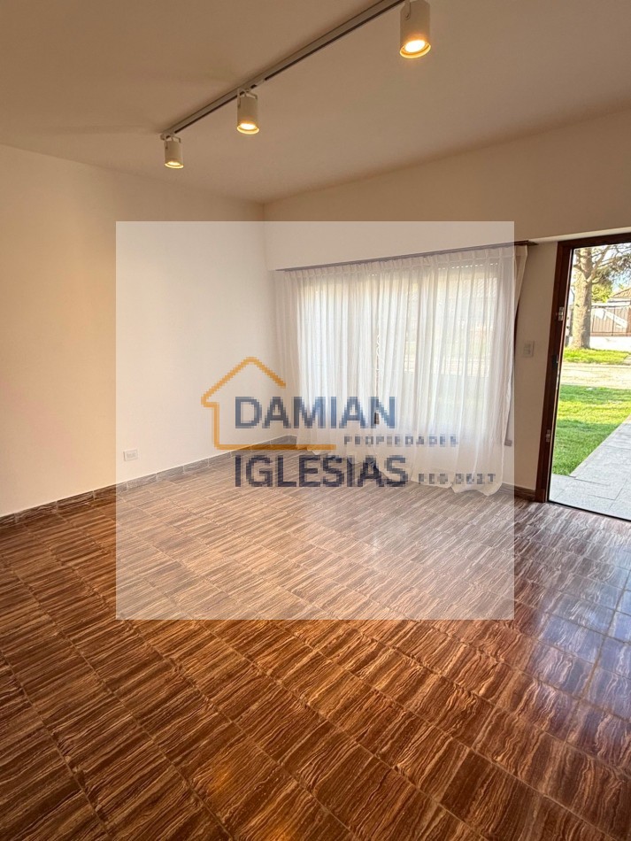 VENTA CASA 3AMB 