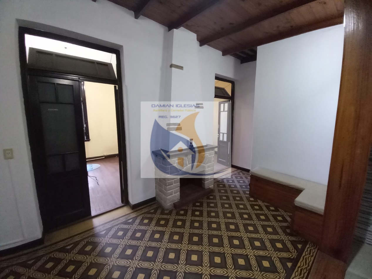 VENTA CHALET PH-FRENTE-PLANTA BAJA-CATAMARCA y ROCA-RETASADO