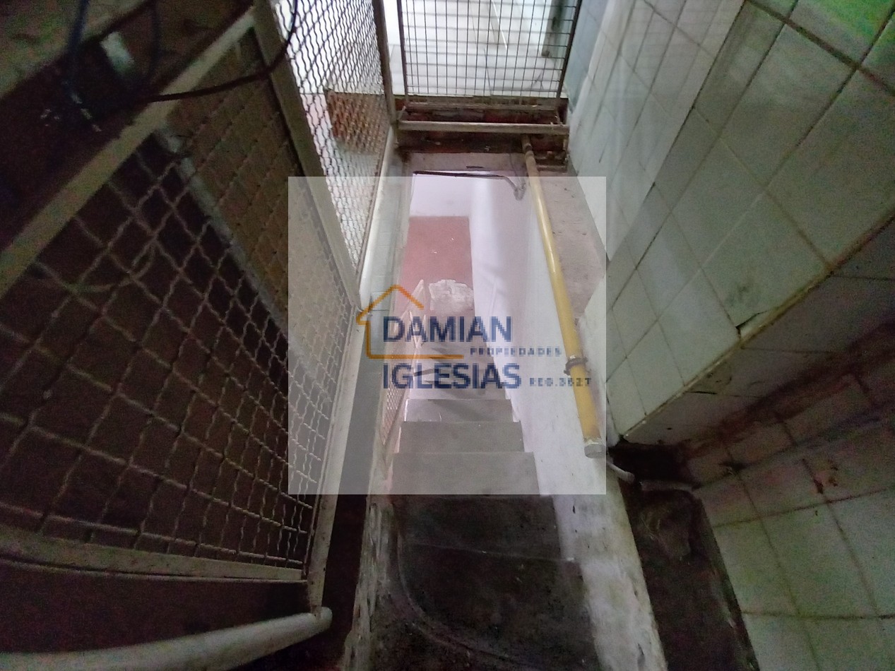 Venta Local con SOTANO TUCUMAN y FALUCHO 