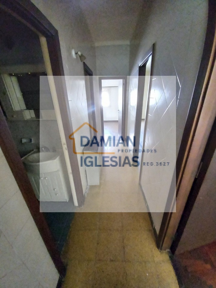 ALQUILER USO PROFESIONAL CONSULTORIOS 5AMB COCHERA PATIO PARRILLA 11 de SEPTIEMBRE e INDEPENDENCIA 