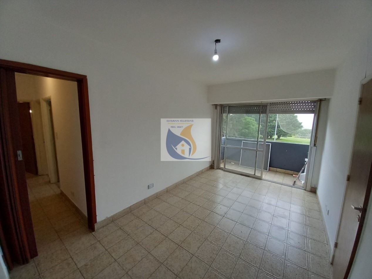 ALQUILER 3AMB ORIGINAL COCHERA 1° PISO por ESCALERA VISTA AL MAR GOLF 