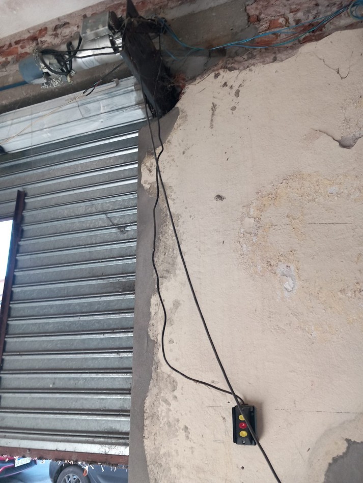 VENTA DEPOSITO o LOCAL en PH San Lorenzo casi Dorrego