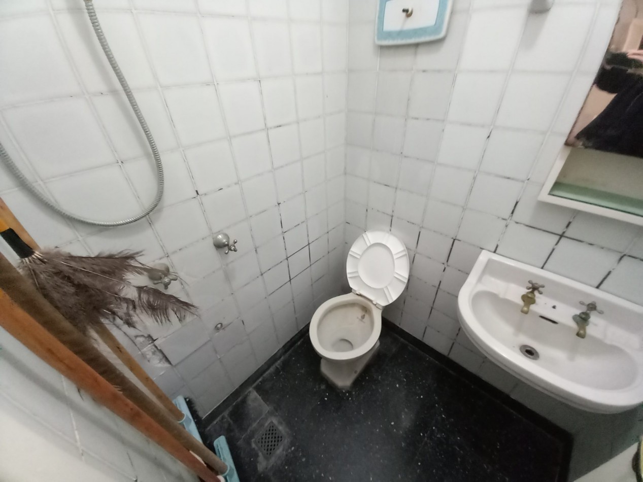 ALQUILER CASA ESTADO ORIGINAL 4AMB 2 BAÑOS COCHERA LOS TRONCOS 