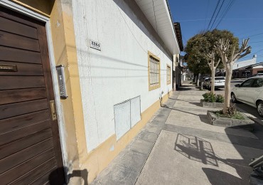 VENTA 2AMB PH PSTIO SIN EXPENSAS URUGUAY 2200
