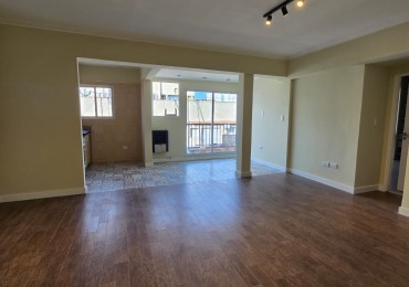 VENTA 2AMB EXCELENTE ESTADO CENTRO  BALCON 