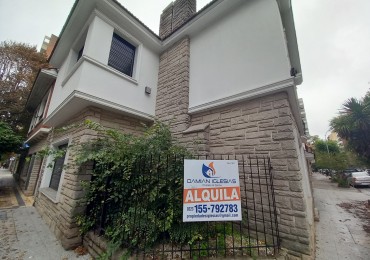 ALQUILER solo USO PROFESIONAL CASA 6AMB 3 BAÑOS COCHERA 