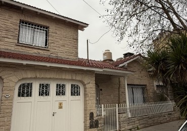 VENTA CHALET en PH RECICLADO ARTEFACTO Y MUEBLES A ESTRENAR 