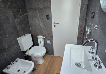 VENTA 2AMB RECICLADO CENTRO 2 BALCONES 