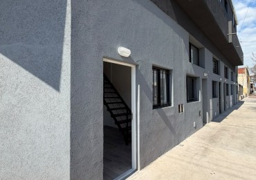 VENTA DUPLEX 2AMB RECICLADO CHACO al 2600