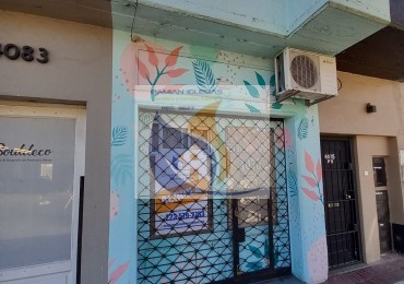 ALQUILER LOCAL u OFICINA CHICO con AIRE ACONDICIONADO 