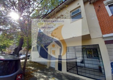 VENTA CHALET PH-FRENTE-PLANTA BAJA-CATAMARCA y ROCA-RETASADO