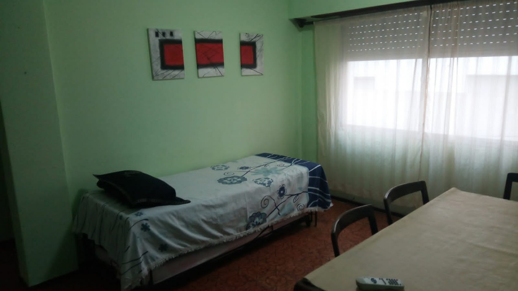 Venta Departamento de 2 ambientes-  Av. de los Trabajadores N° 3771.- 1° Piso interno-B° Punta Mogotes