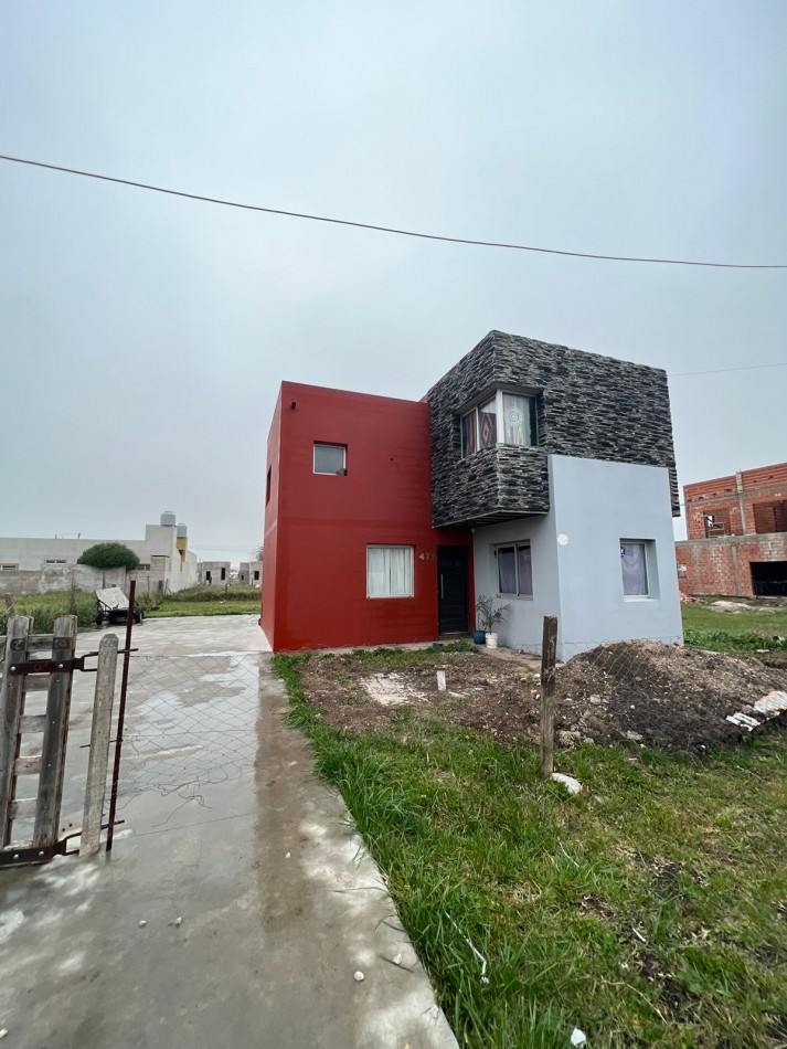 VENTA CASA EN CAMET NORTE