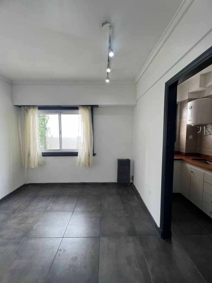 VENTA - DEPARTAMENTO UN AMBIENTE - RECICLADO - COLON Y VIAMONTE